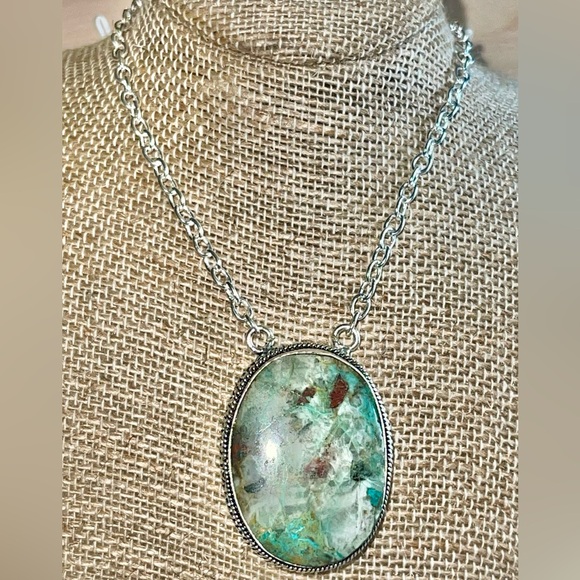 Chrysocolla in Quartz Pendant Necklace - Picture 12 of 13